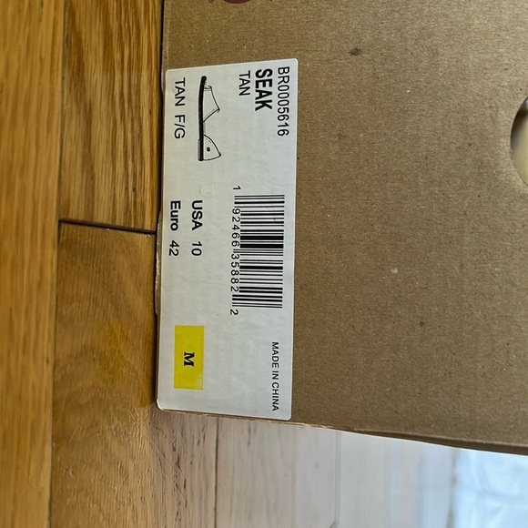 Born Seak Sandal - Picture 9 of 9